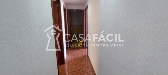 3 bedrooms Apartment in Valencia, Spain No. 156325 5