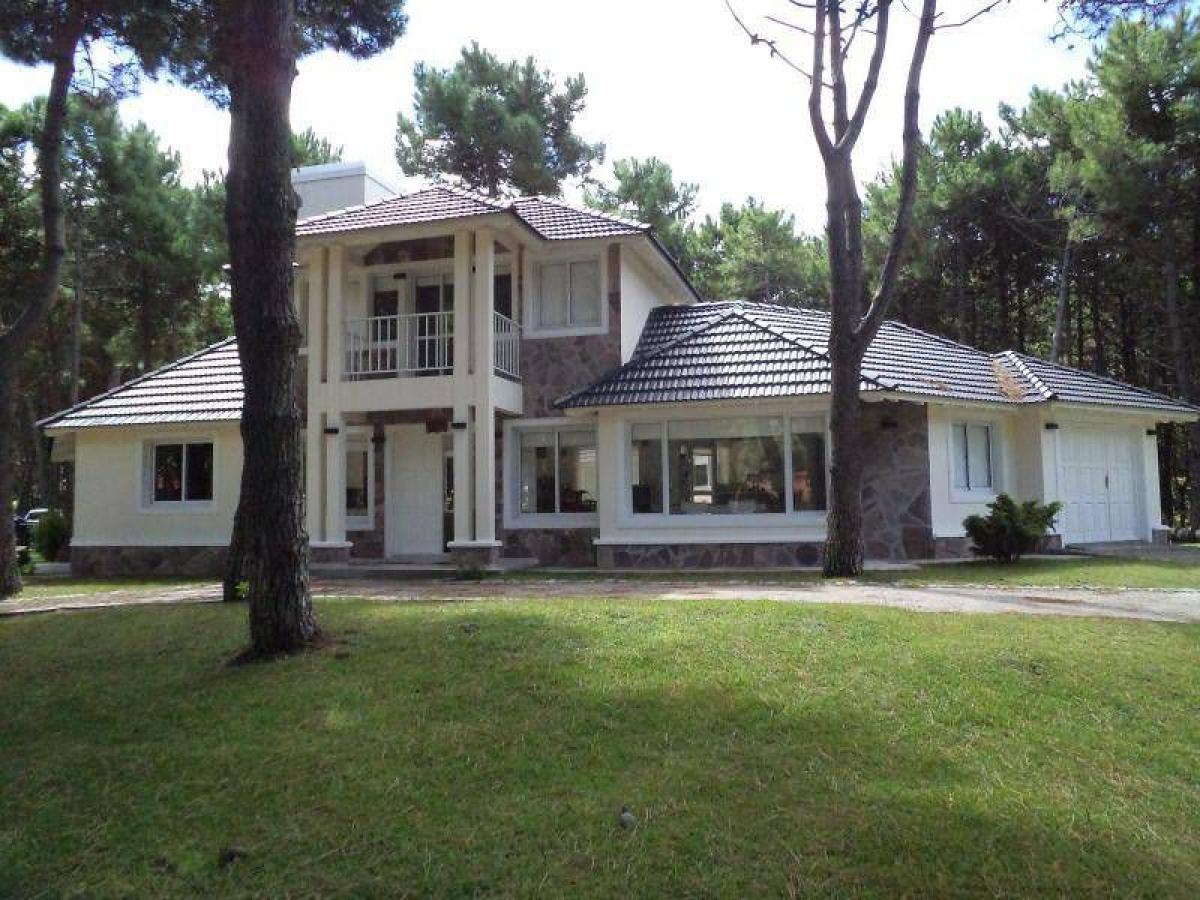 4 غرف نوم منزل في Mar del Plata, Argentina رقم 82987