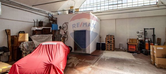 Entrepôt à Inverigo, Italy 270m² No. 290096 17