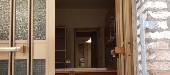 8 rooms House in Montenero di Bisaccia, Italy No. 132026 4