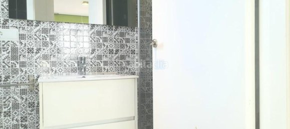 2 bedrooms Penthouse in Valencia, Spain No. 26090 2