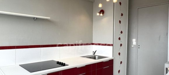 1 bedroom Apartment in Orleans, France No. 333999 4