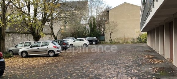 1 bedroom Apartment in Orleans, France No. 333999 7