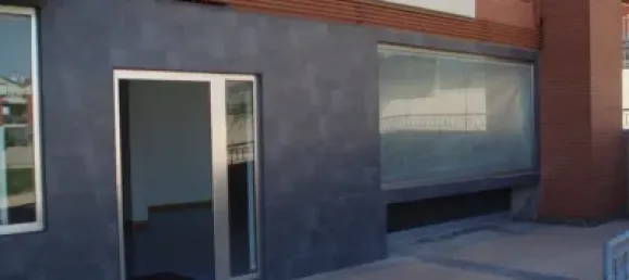 Коммерческая недвижимость с 1 спальней в Арройо-де-ла-Энкомьенда, Испания № 82665 6