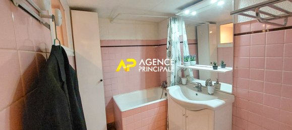 3 bedrooms House in Bezons, France No. 166618 14