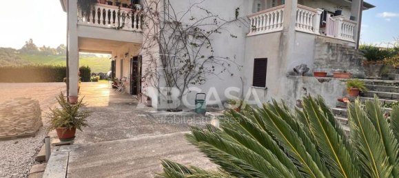 Вилла с 6 комнатами в Веллетри, Италия № 31515 12