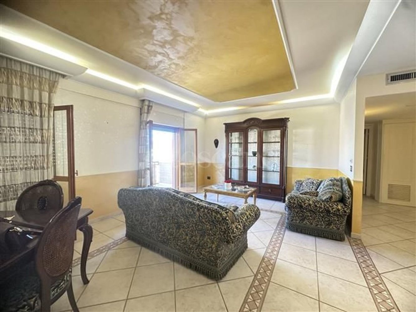 4 chambres Appartement à Palermo, Italy No. 378375