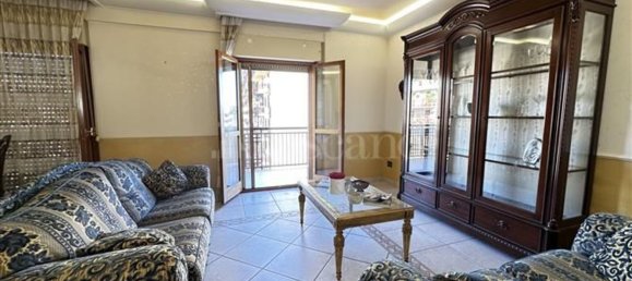 4 chambres Appartement à Palermo, Italy No. 378375 6