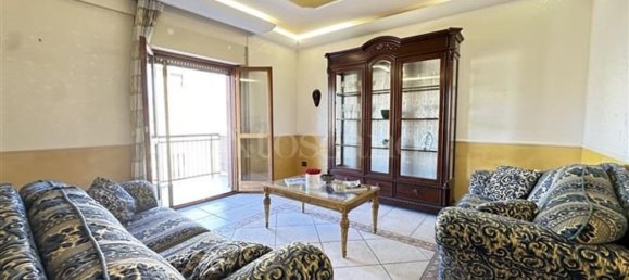4 chambres Appartement à Palermo, Italy No. 378375 3