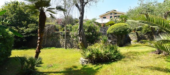 5 rooms Villa in Rapallo, Italy No. 35846 48