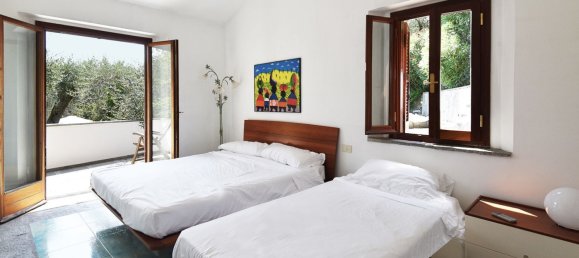 5 rooms Villa in Rapallo, Italy No. 35846 16