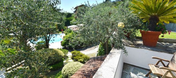 5 rooms Villa in Rapallo, Italy No. 35846 35