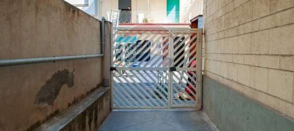 Apartamento de 2 dormitorios en Catania, Italy No. 330039 4