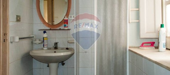 Apartamento de 2 dormitorios en Catania, Italy No. 330039 34