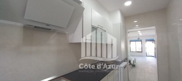 3 Schlafzimmer Doppelhaus in Costa da Caparica, Portugal, Nr. 30500 11