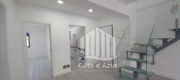 3 Schlafzimmer Doppelhaus in Costa da Caparica, Portugal, Nr. 30500 8