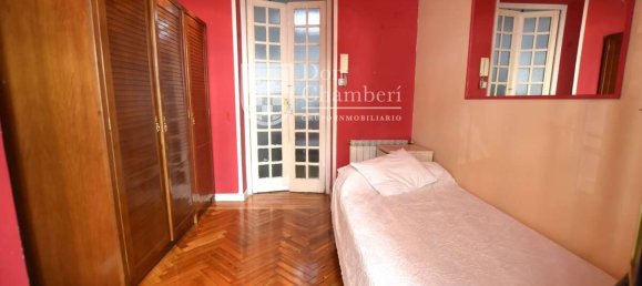3 bedrooms Apartment in Madrid, Spain No. 171795 3