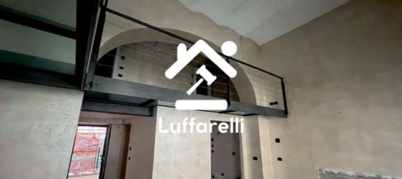 6-salle Appartement à Turin, Italy No. 47247 6