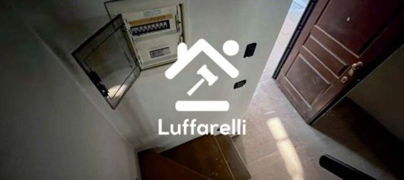 6-salle Appartement à Turin, Italy No. 47247 8