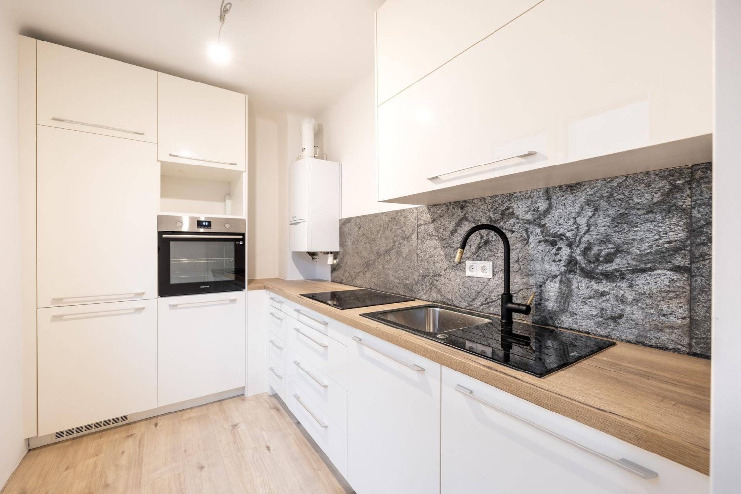 3 rooms Apartment in Penzing, Austria No. 204866