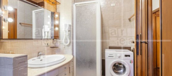 3 bedrooms Apartment in Rome, Italy No. 360184 21