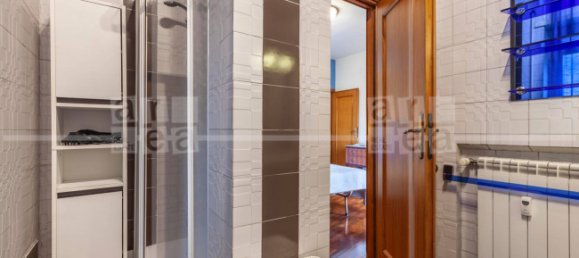 3 bedrooms Apartment in Rome, Italy No. 360184 13