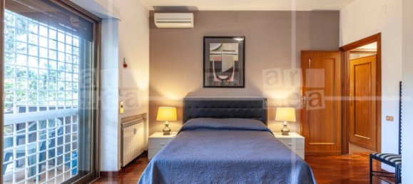 3 bedrooms Apartment in Rome, Italy No. 360184 18