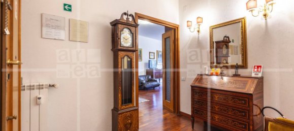 3 bedrooms Apartment in Rome, Italy No. 360184 3