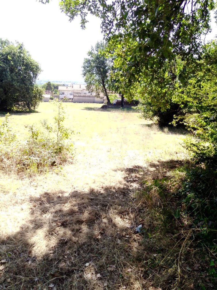 Grundstück in Cassino, Italy 1410m², Nr. 256356