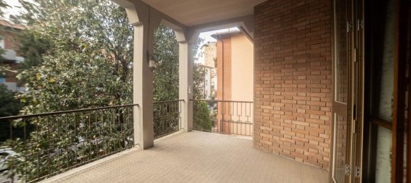 Вилла с 10 спальнями в Имола, Италия № 341164 33