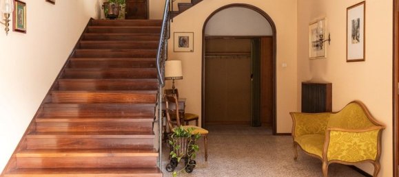 Вилла с 10 спальнями в Имола, Италия № 341164 9