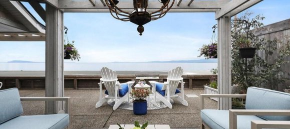 2 bedrooms House in British Columbia, Canada No. 1102 4