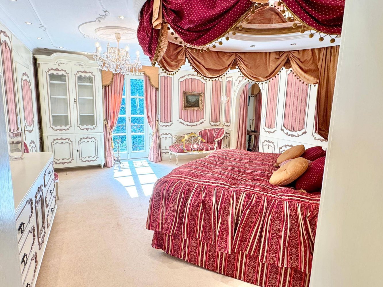 6 bedrooms Villa in Klosterneuburg, Austria No. 62287