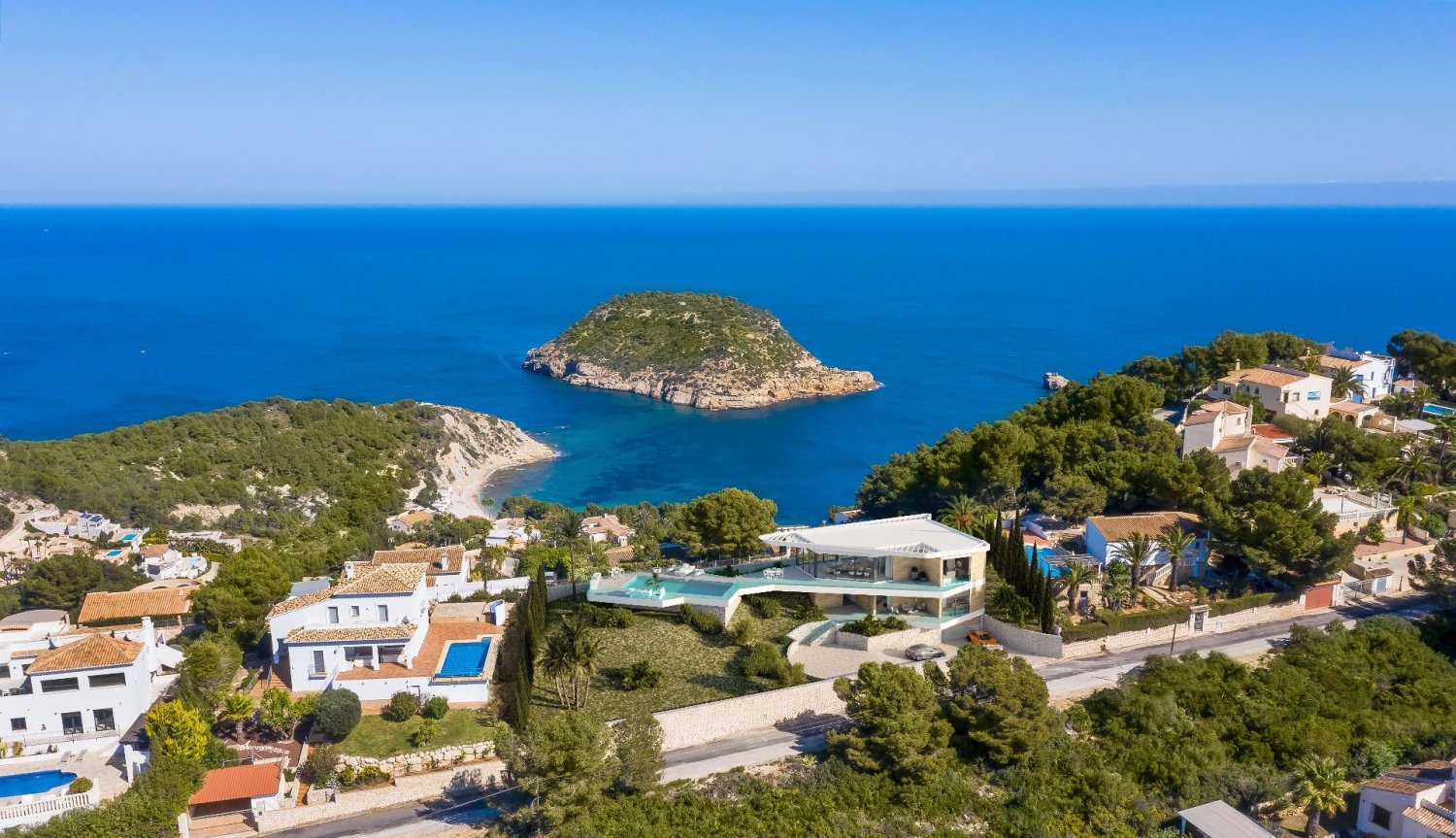 5 bedrooms Villa in Javea, Spain No. 11811