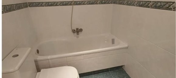 Квартира с 4 спальнями в Валенсия, Испания № 180664 11