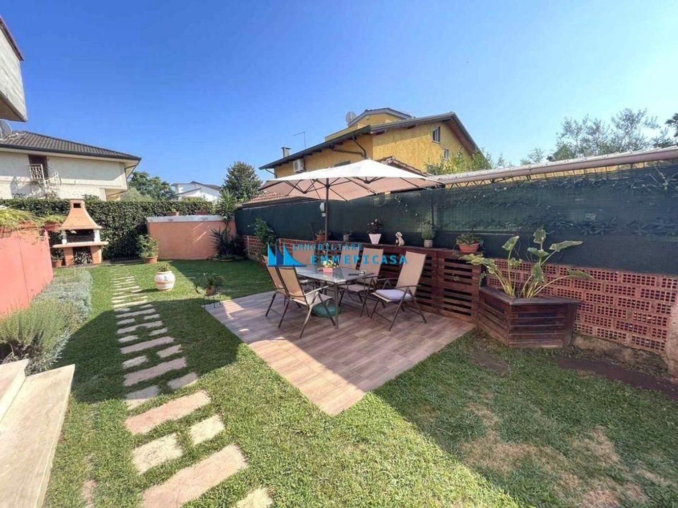 3 rooms Apartment in Montignoso, Italy No. 216471