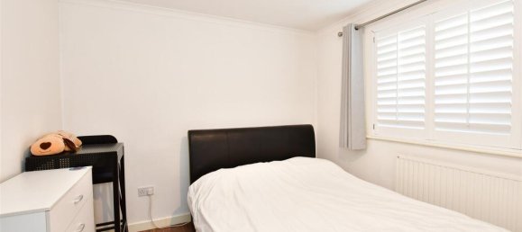 1 bedroom Apartment in Essex, United Kingdom No. 4181 6