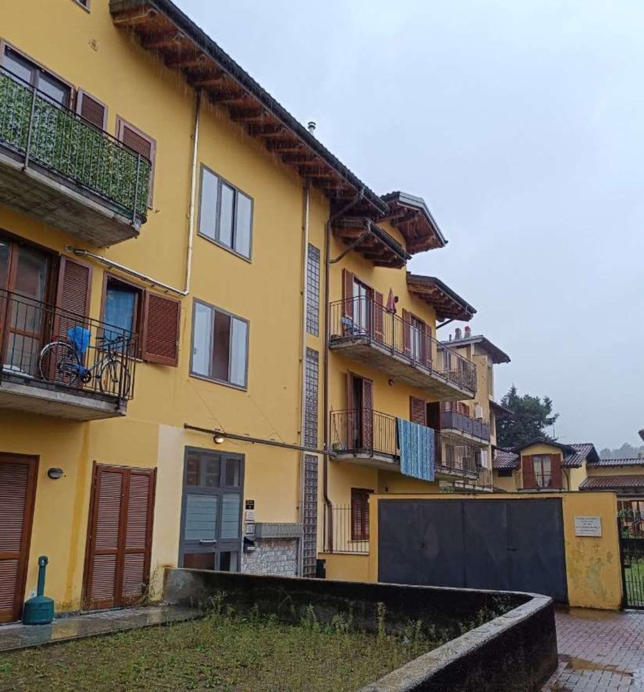 Квартира с 3 комнатами в Мезенцана, Италия № 9754