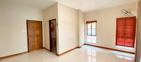 Кафе / ресторан с 3 спальнями в Паттайя, Таиланд № 11179 18