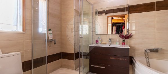 Casa de 5 dormitorios en Santo Tirso, Portugal No. 16356 16