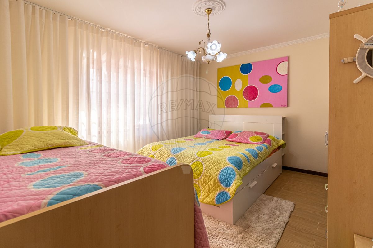 Casa de 5 dormitorios en Santo Tirso, Portugal No. 16356