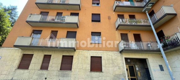 3 chambres Appartement à Bologna, Italy No. 27529 5