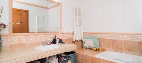 4 bedrooms Apartment in Vila Franca de Xira, Portugal No. 86230 16