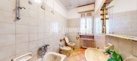 28 rooms Apartment in Pieve del Cairo, Italy No. 119094 10