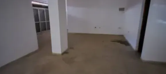 70m² Commercial property in Santa Cruz de Tenerife, Spain No. 172689 2