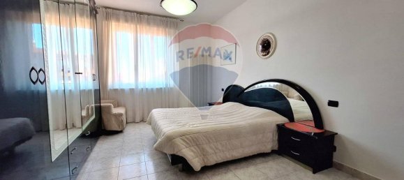 3 rooms Apartment in Malnate, Italy No. 161747 8