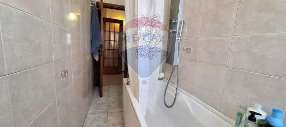 3 rooms Apartment in Malnate, Italy No. 161747 15