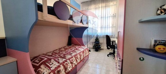 3 rooms Apartment in Malnate, Italy No. 161747 11
