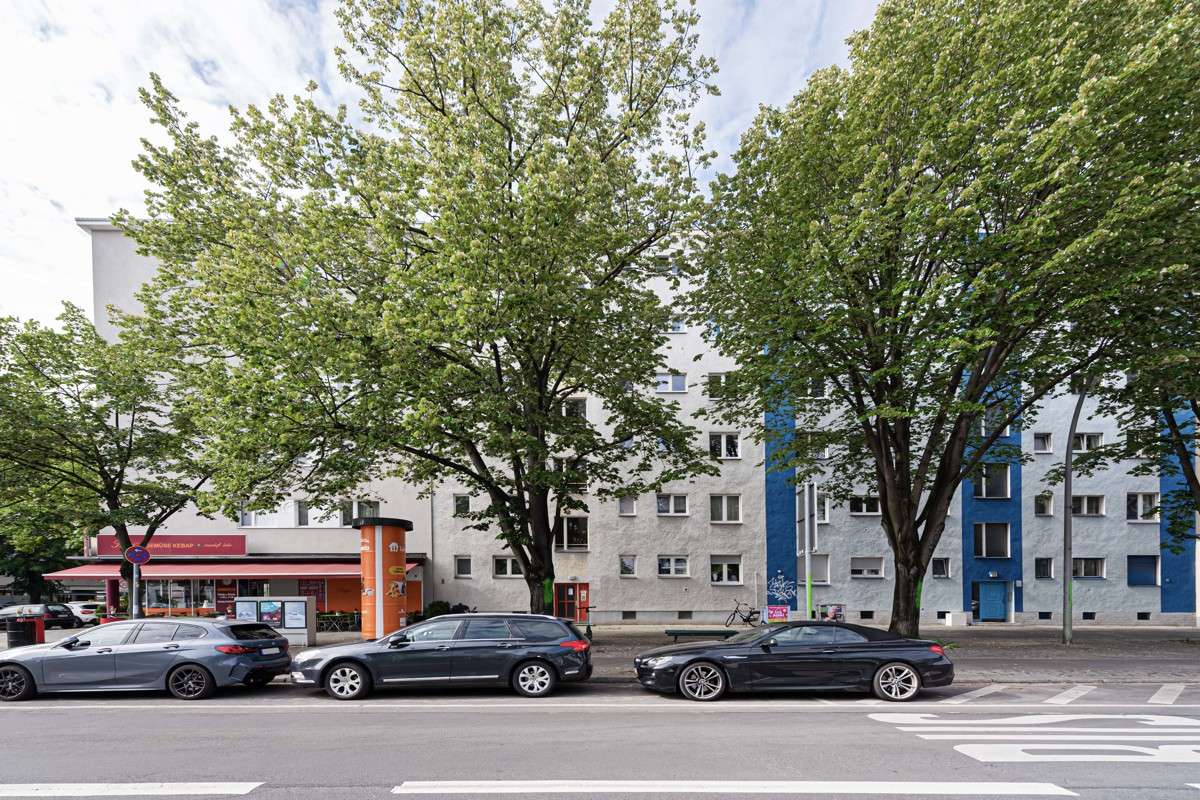 Квартира с 3 комнатами в Шарлоттенбург, Германия № 58103