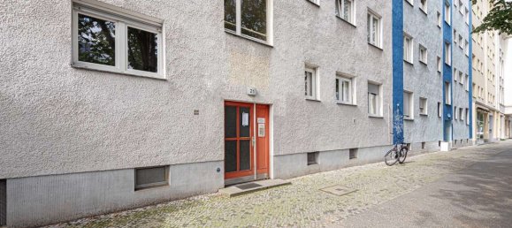 Квартира с 3 комнатами в Шарлоттенбург, Германия № 58103 4